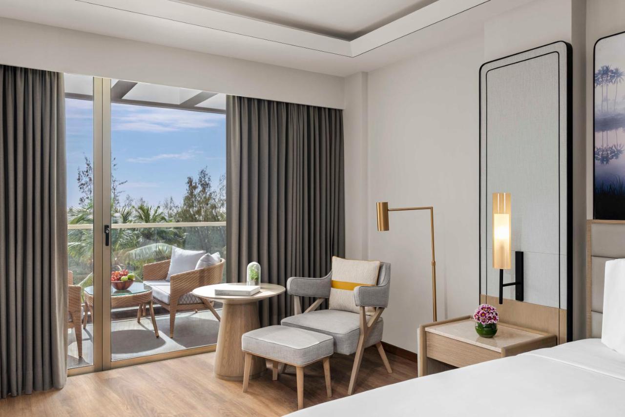 Vivanta Goa, Miramar Panaji Buitenkant foto