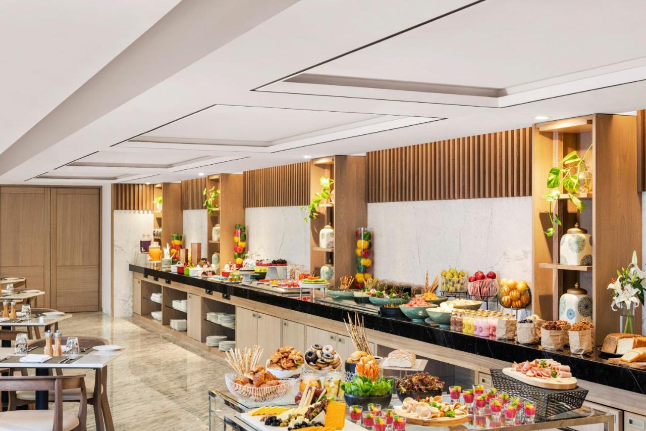 Vivanta Goa, Miramar Panaji Buitenkant foto