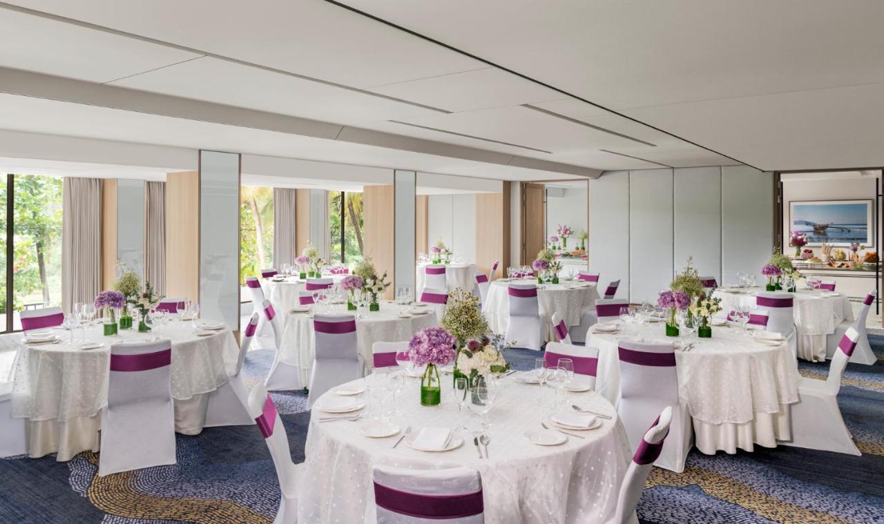 Vivanta Goa, Miramar Panaji Buitenkant foto