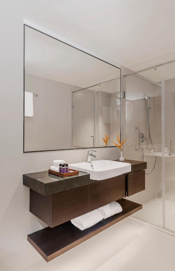 Vivanta Goa, Miramar Panaji Buitenkant foto